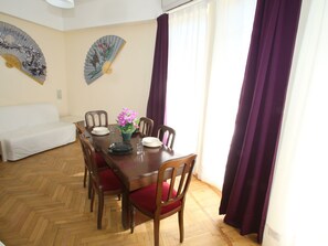 Apartment | Private kitchen - Simplistic Apartment in Flower Riviera near Sea (Sanremo)