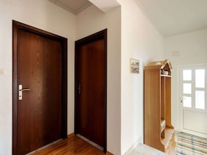 2 bedrooms, individually furnished, bed sheets