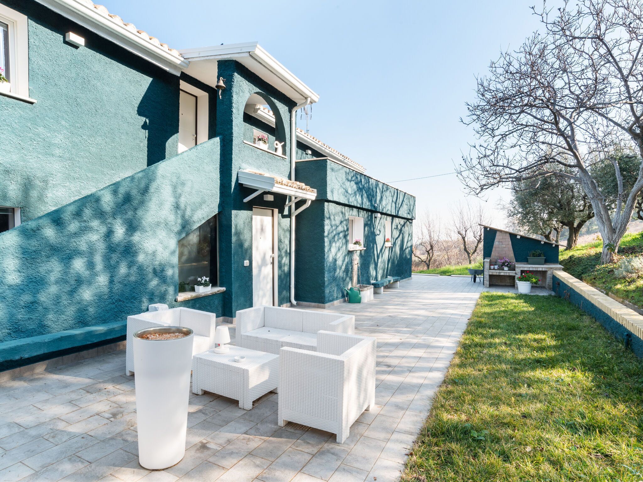 House | Balcony