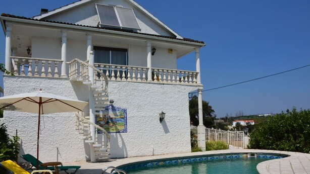 Outdoor pool - Spacious Holiday Home in Carvalheira Grande With Pool (Pedrogao Grande)