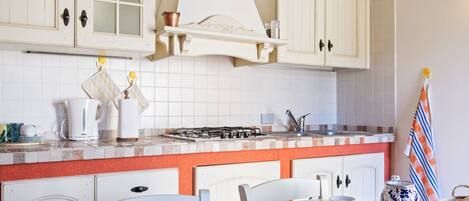 House | Private kitchen