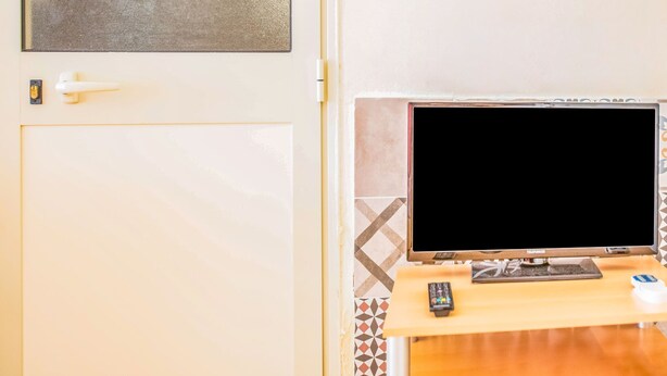 Fridge, oven - Homely Apartment in Palermo With Patio (Palermo)