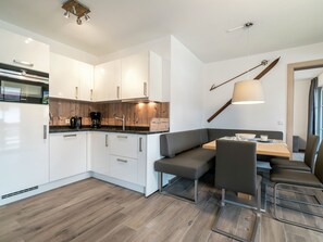 Kühlschrank, Ofen, Geschirrspüler