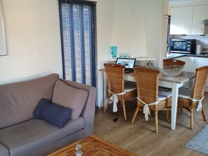 Dining - Sophisticated Chalet in Putten With Garden (Putten)