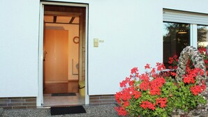 Reception - Cozy Apartment With Private Terrace in Sauerland (Hallenberg)