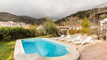 Piscina a l'aire lliure