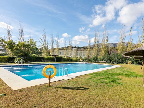 Outdoor pool - Modern Apartment in Torremolinos With Swimming Pool (Torremolinos)