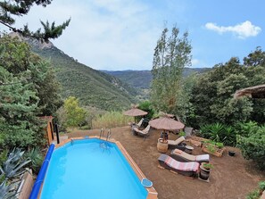 Outdoor pool - Beachy Villa in Saint-arnac With Swimming Pool (Saint-Arnac)