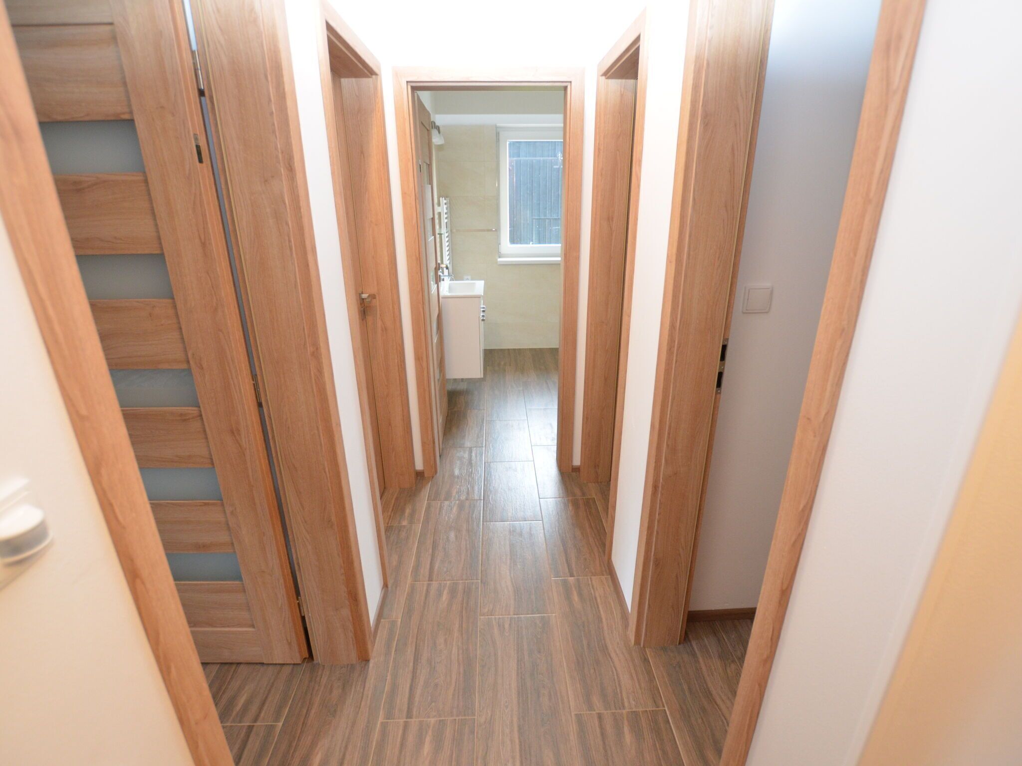 2 bedrooms, individually furnished, bed sheets