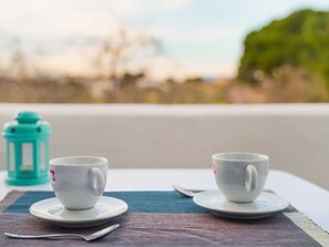 Balcony - Retro Holiday Home in Alcocéber With Swimming Pool (Alcala de Xivert)