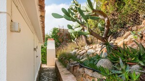 Unclassified image, 3 of 34, button - Peaceful Holiday Home in Tossa de Mar With Veranda (Tossa de Mar)
