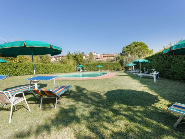 Apartment | Pool | Outdoor pool