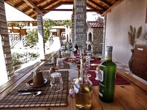 House | Dining
