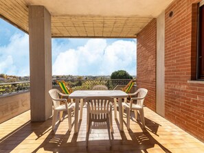 Apartment | Balcony - Serene Lakeview Apartment (Tuoro sul Trasimeno)