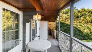 Exterior - Restful Holiday Home in Sanremo With Terrace (Sanremo)