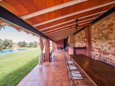 Casa del Palomar With Spa and Shared Pool
