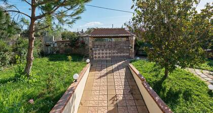 Enchanting Villa in Chalcis With Terrace