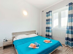 Lägenhet | 2 sovrum, unika möbler och sängkläder