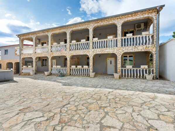 Lägenhet | Exteriör