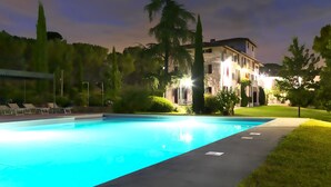 Outdoor pool - Vintage Apartment in Certaldo With Swimming Pool (Certaldo)
