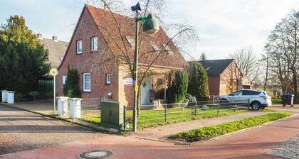 Dreamy Apartment in Greetsiel With Balcony