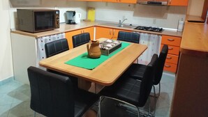 Dining - Classy Apartment in Pula With Swimming Pool (Marcana)