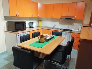 Dining - Classy Apartment in Pula With Swimming Pool (Marcana)