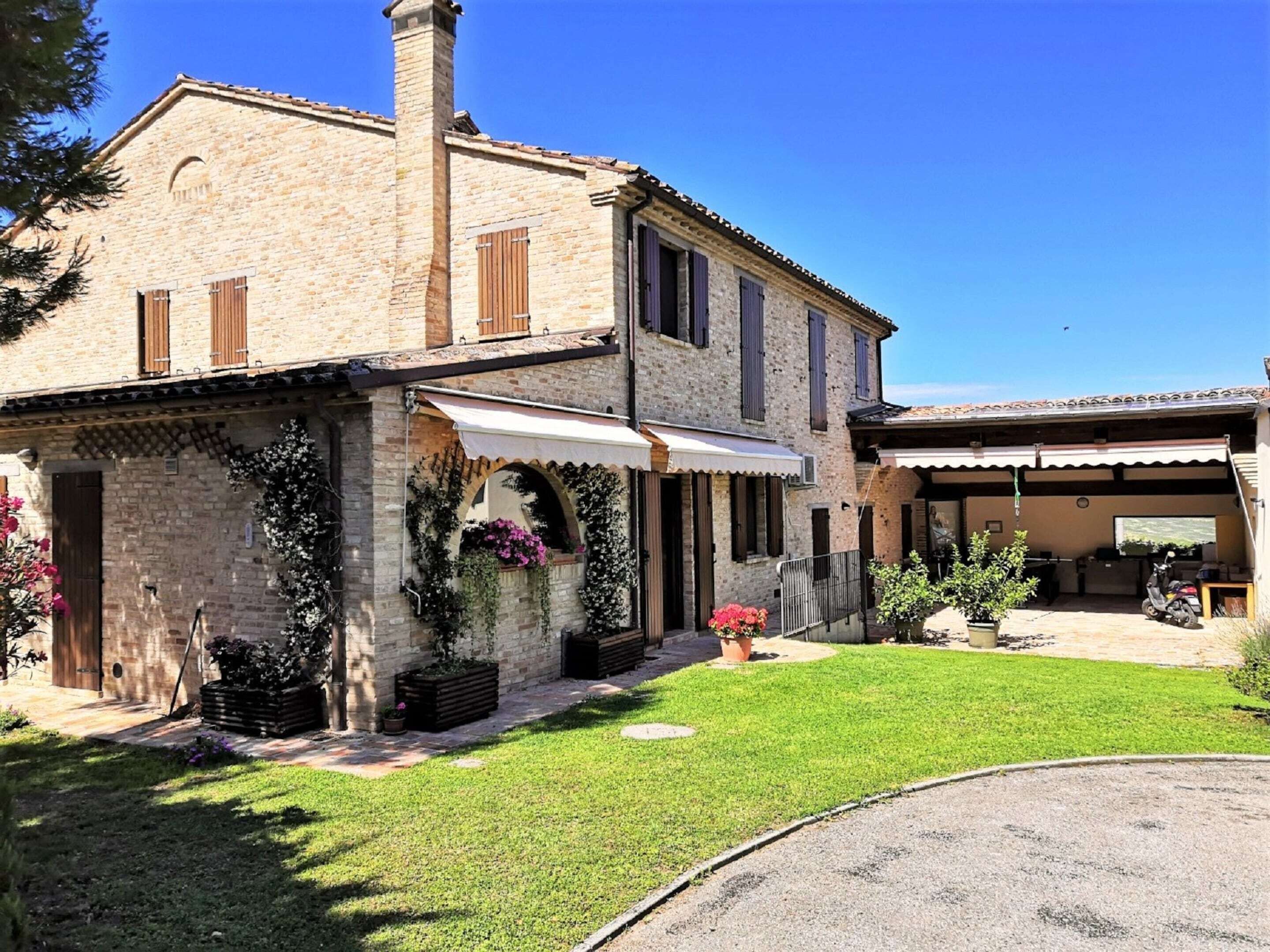 Villa | Exterior