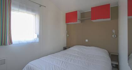 Beautiful Holiday Home in Grandcamp Near the sea With Swimming Pool