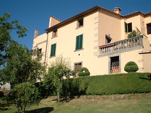 Exterior - Tranquil Apartment in Boccheggiano With Private Garden and Shared Swimming Pool (Montieri)