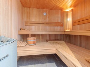 House | Spa treatment - Beachfront Home With Sauna (De Panne)