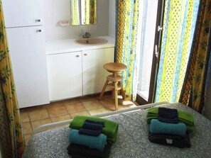 House | 3 bedrooms - Villa in Fayence With Pool and Garden (Fayence)
