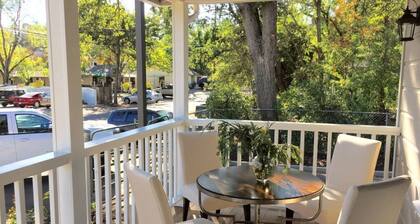 Downtown Location, Uptown Elegance! Re-Modeled “Murphys Original School House"