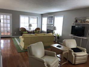 TV connectée, cheminée