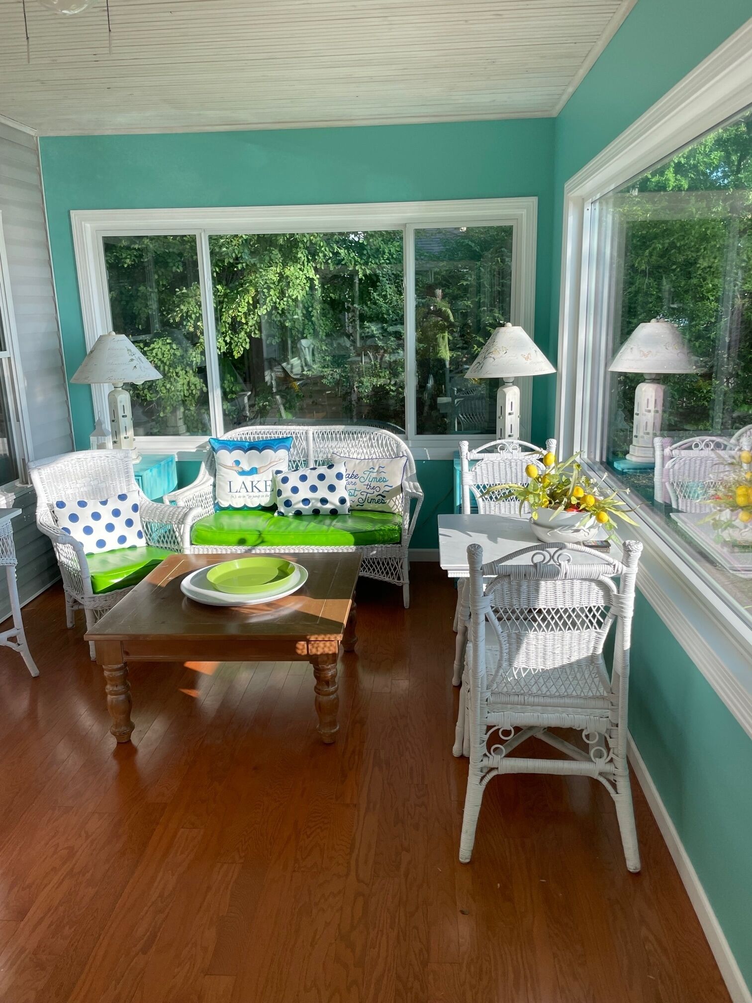 See the Diamonds Sparkle on the Lake. Enjoy your family memories for a lifetime.