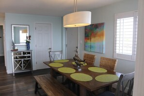 Dining - Starboard Village 211 by Surfside VR (Pensacola Beach)