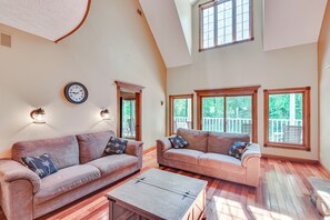 TV, fireplace, video games, stereo - Huge Family Home w/ Pool - 13 Mi to Lake Michigan! (La Porte)
