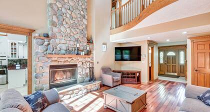 Huge Family Home w/ Pool - 13 Mi to Lake Michigan!