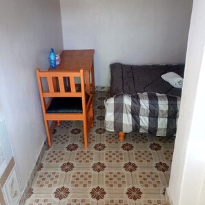 Desk, free WiFi - Veterans Paradise Hotel (Nakuru)