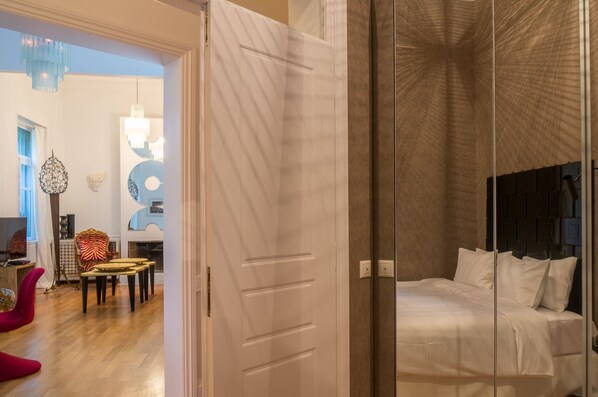 4 Schlafzimmer, Bügeleisen/Bügelbrett, WLAN, Bettwäsche