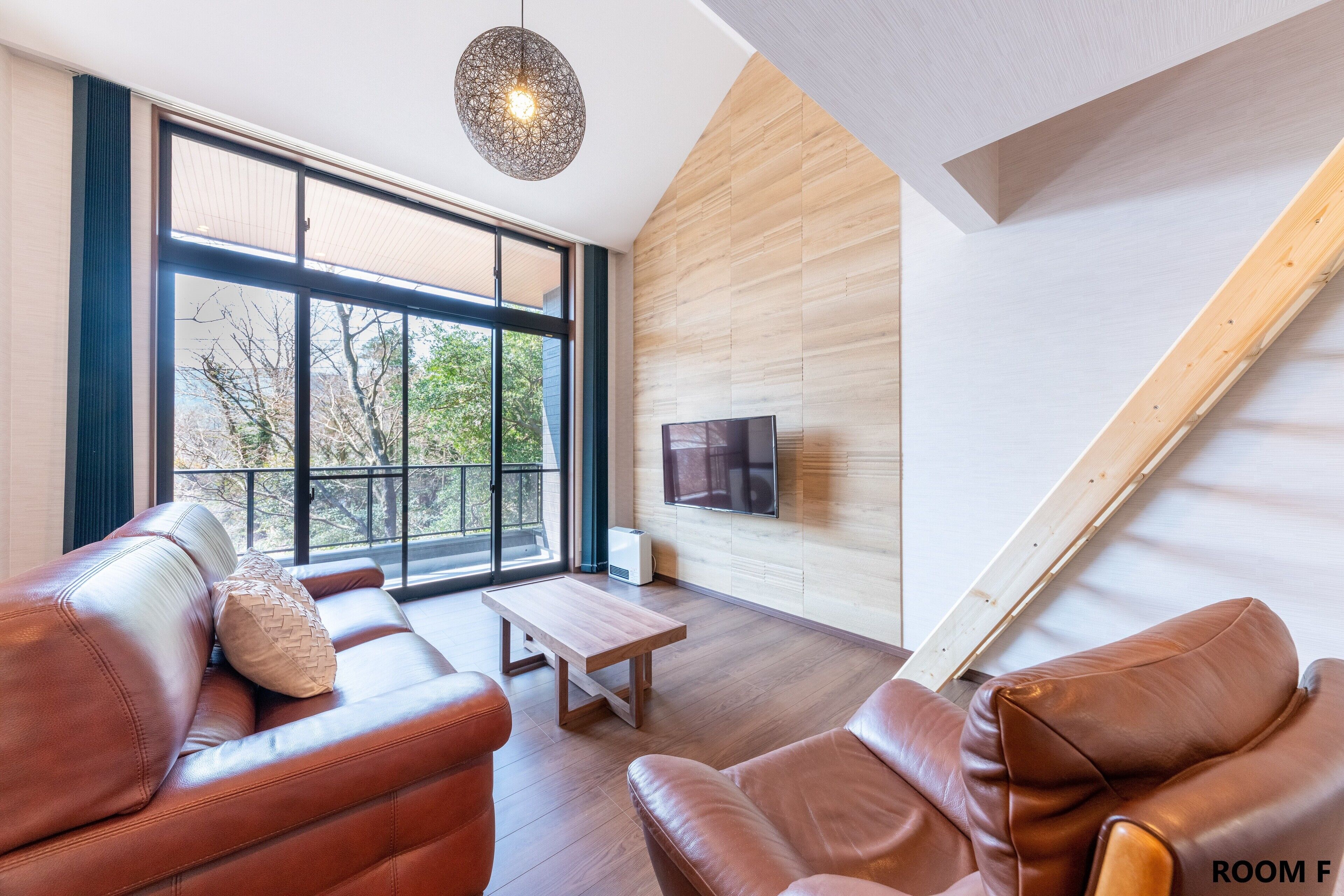 Huone (VILLA F, Western style, Loft) | Oleskelualue