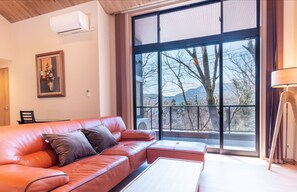 Living area - Villa Hakone Stage (Hakone)