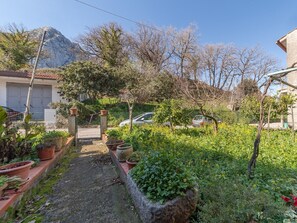 Exterior - Attractive Holiday Home in Bosco With Garden (Montecorice)