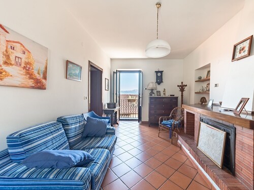 Attractive Holiday Home in Bosco With Garden