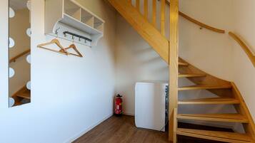 3 habitaciones y ropa de cama