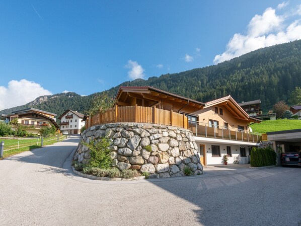 Apartment | Exterior - Apartment in Tyrol Near Ski Lift (Bruck am Ziller)