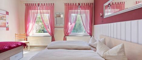 Lägenhet | 1 sovrum, unika möbler, strykjärn/strykbräda och sängkläder