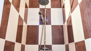 House | Bathroom