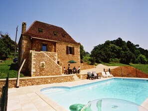 Exterior - Boutique Holiday Home in Besse With Swimming Pool (Besse)