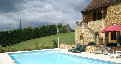 Boutique Holiday Home in Besse With Swimming Pool